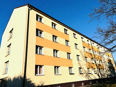 Obránců míru, Chvaletice
